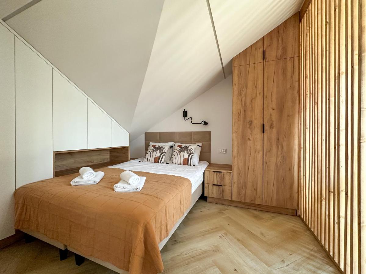 Dmk Oak Studio Near Warsaw-Modlin Airport Nowy Dwór Mazowiecki Buitenkant foto