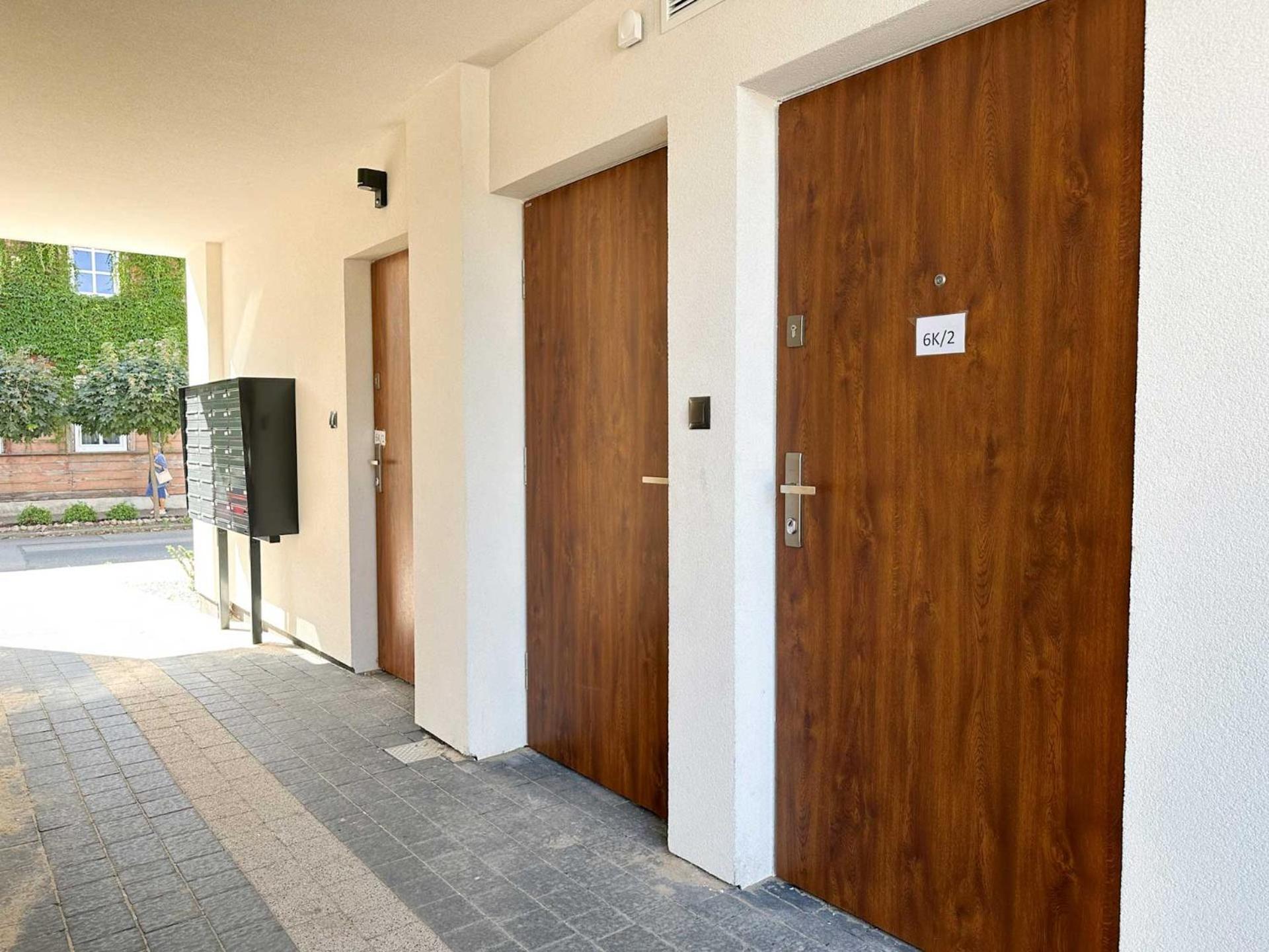 Dmk Oak Studio Near Warsaw-Modlin Airport Nowy Dwór Mazowiecki Buitenkant foto